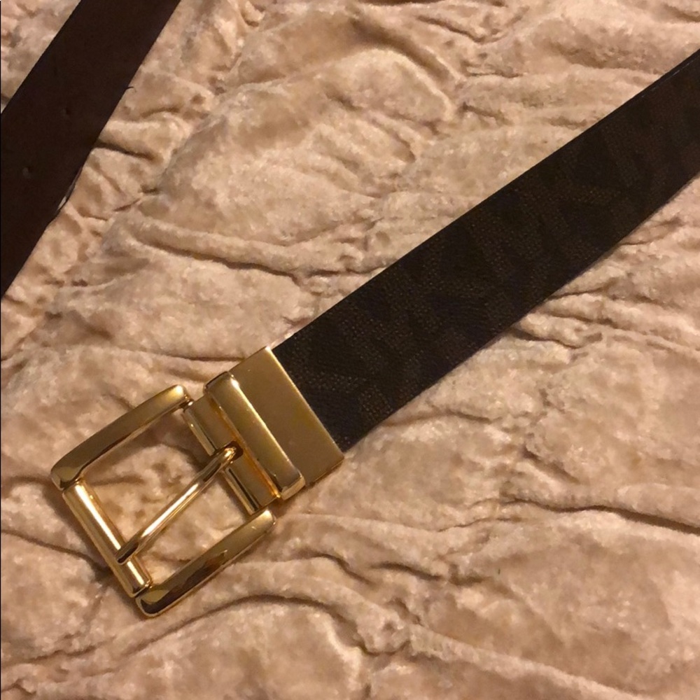 Micheal Kors belt